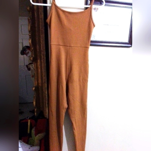 Wild fable one piece romper jumpsuit/catsuit size xs rust color nwot - Picture 4 of 5